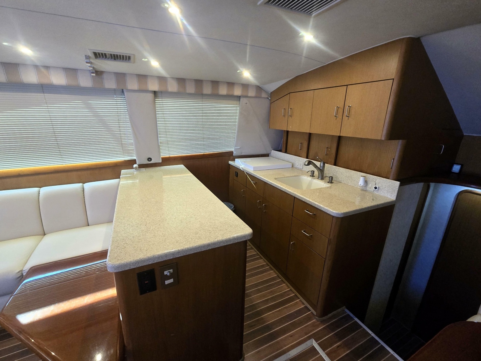 2001 Ocean Yachts 43 Super Sport