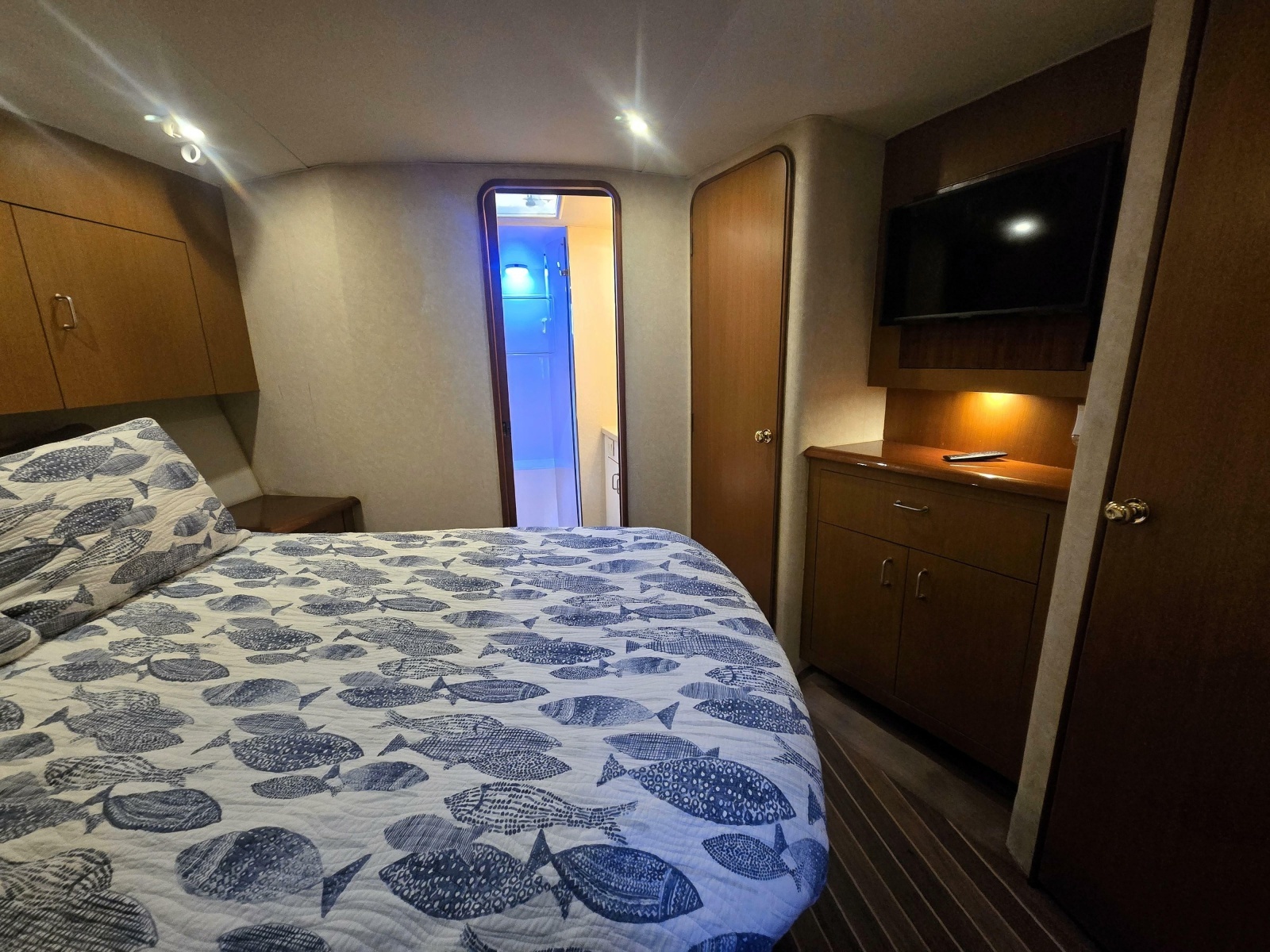 2001 Ocean Yachts 43 Super Sport