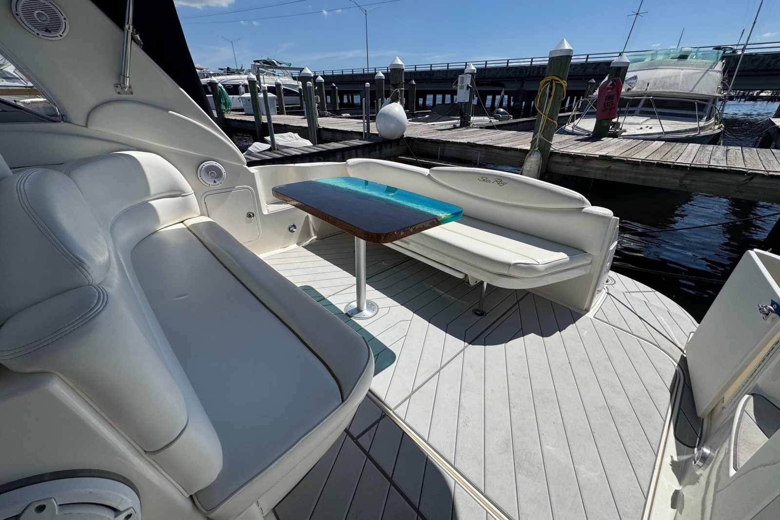 2001 Sea Ray 340 Sundancer