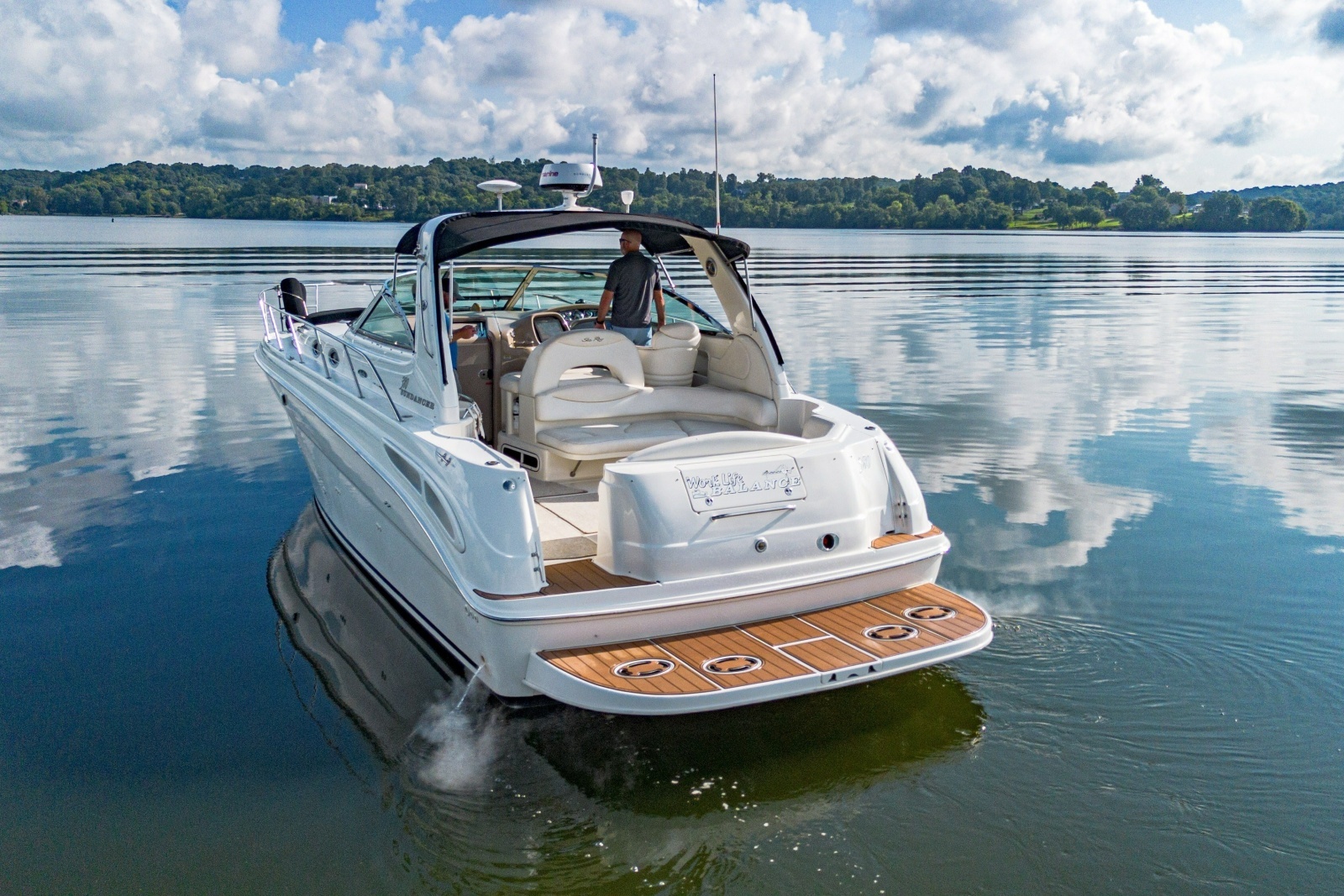 2001 Sea Ray 380 Sundancer