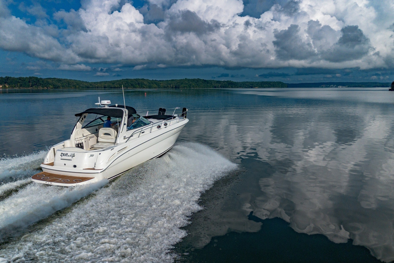 2001 Sea Ray 380 Sundancer