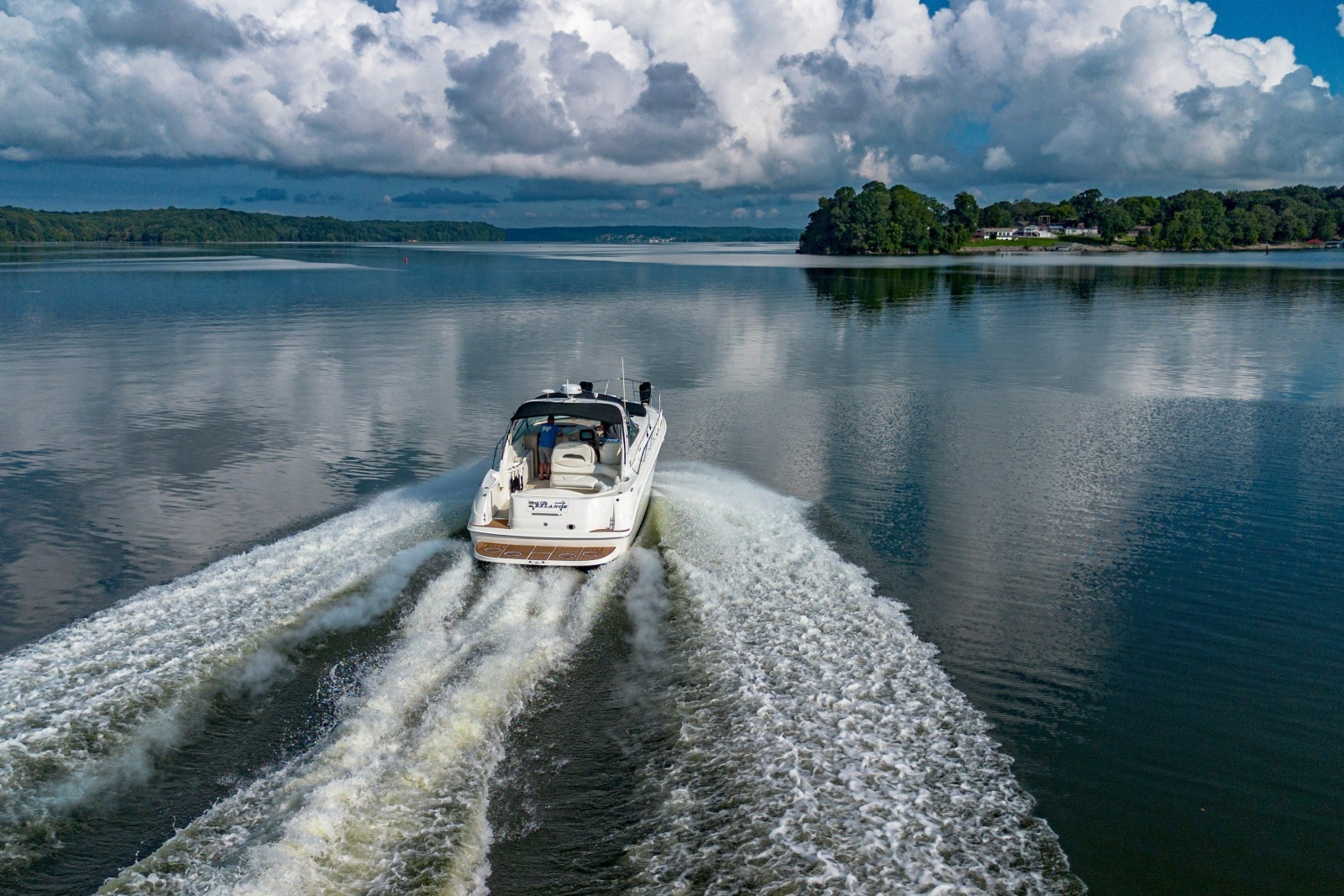 2001 Sea Ray 380 Sundancer