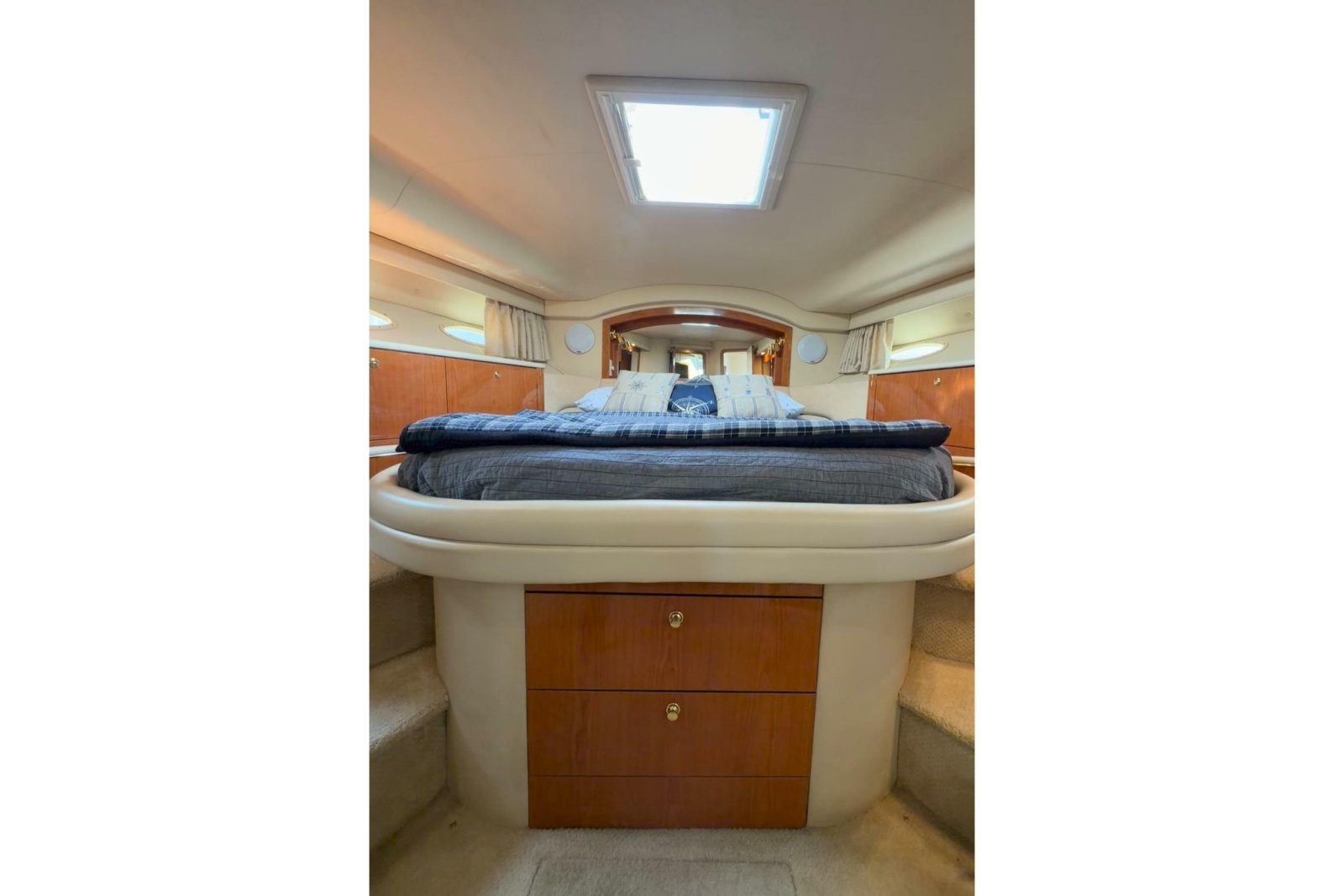 2001 Sea Ray 400 Sedan Bridge