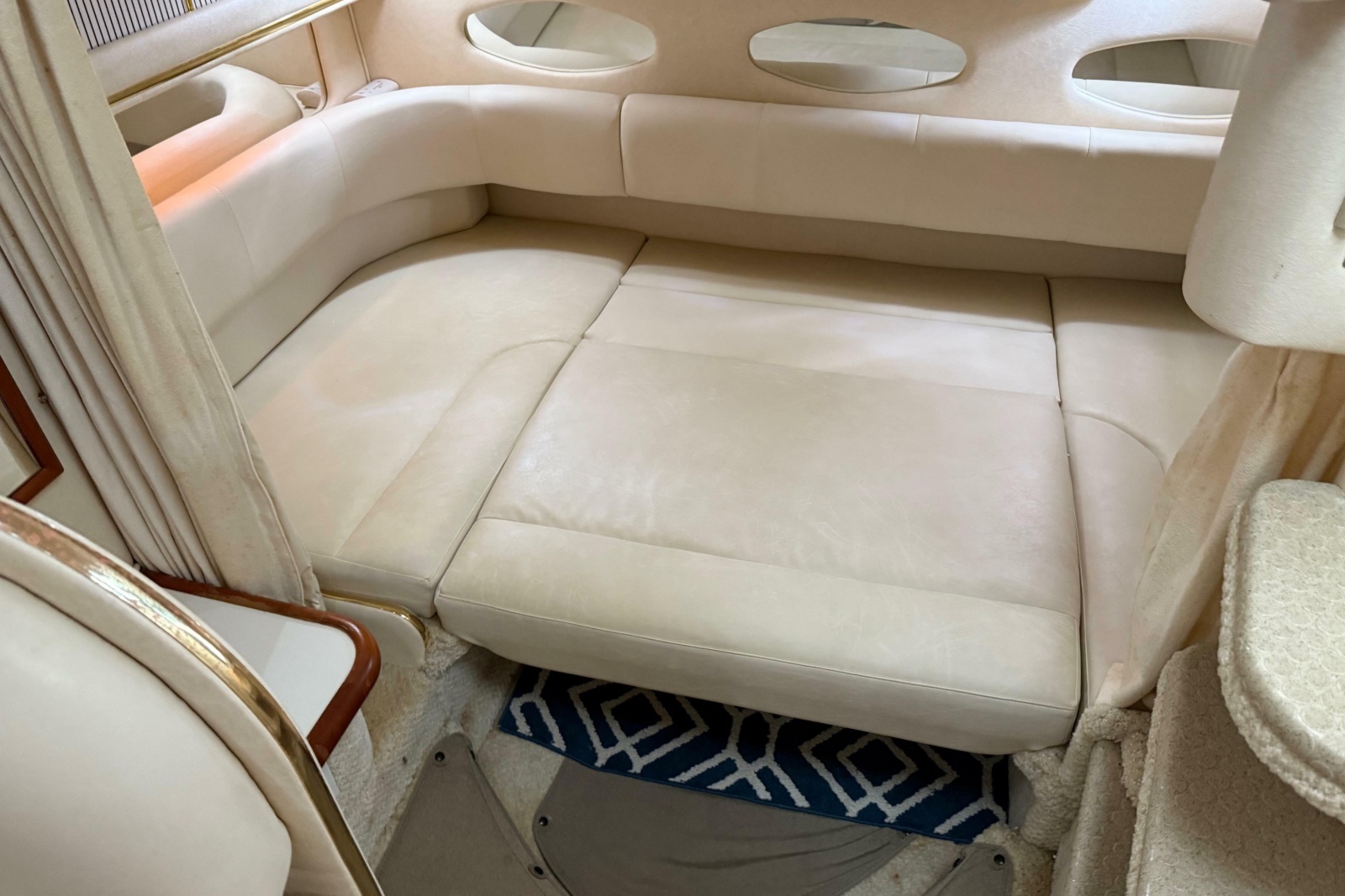 2001 Sea Ray Sundancer 310