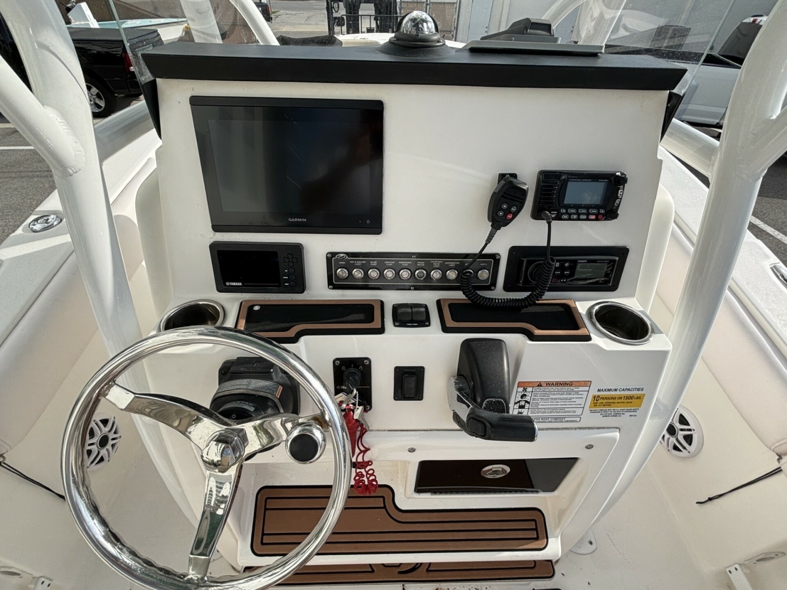 2018 Sea Fox 248 Commander