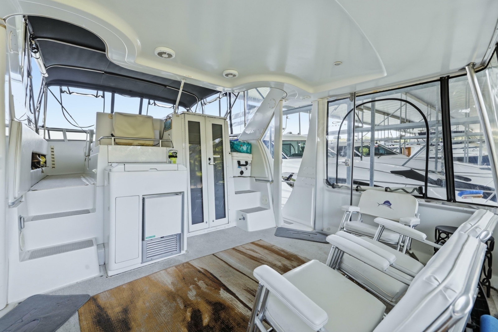 2000 Carver 406 Aft Cabin Motor Yacht