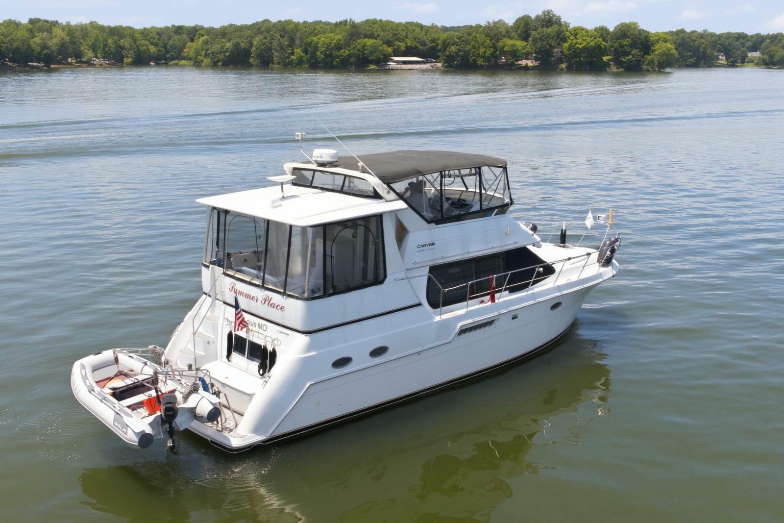 2000 Carver 406 Aft Cabin Motor Yacht