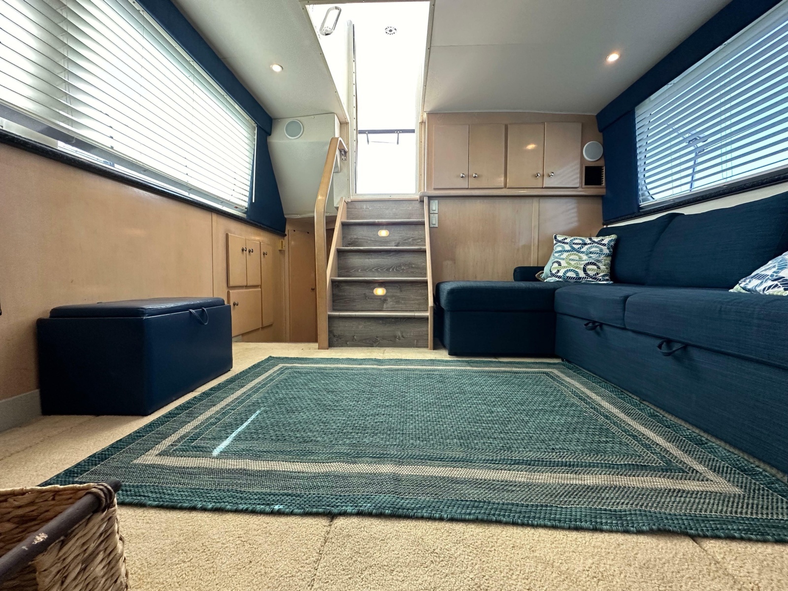 2000 Carver 406 Motor Yacht