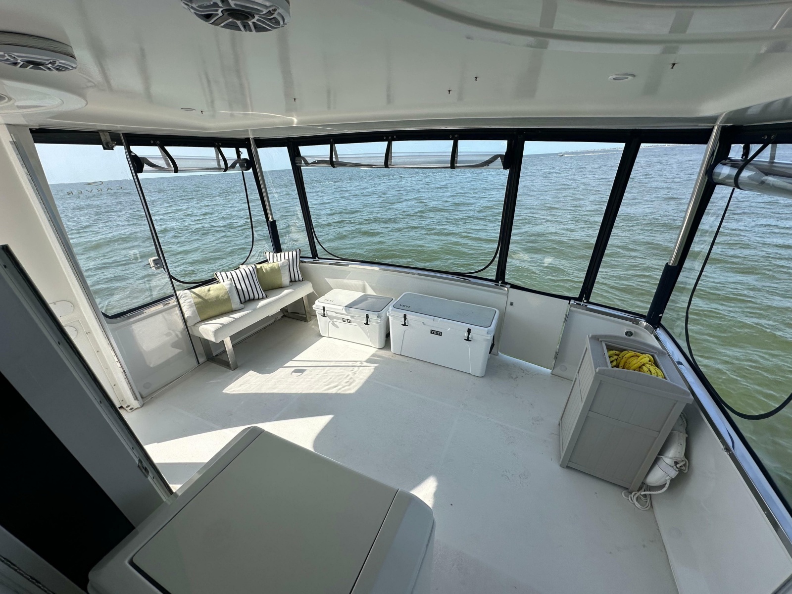 2000 Carver 406 Motor Yacht