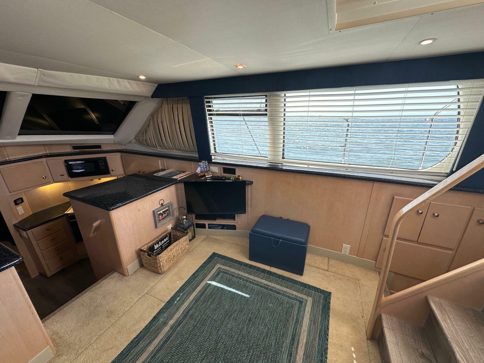 2000 Carver 406 Motor Yacht