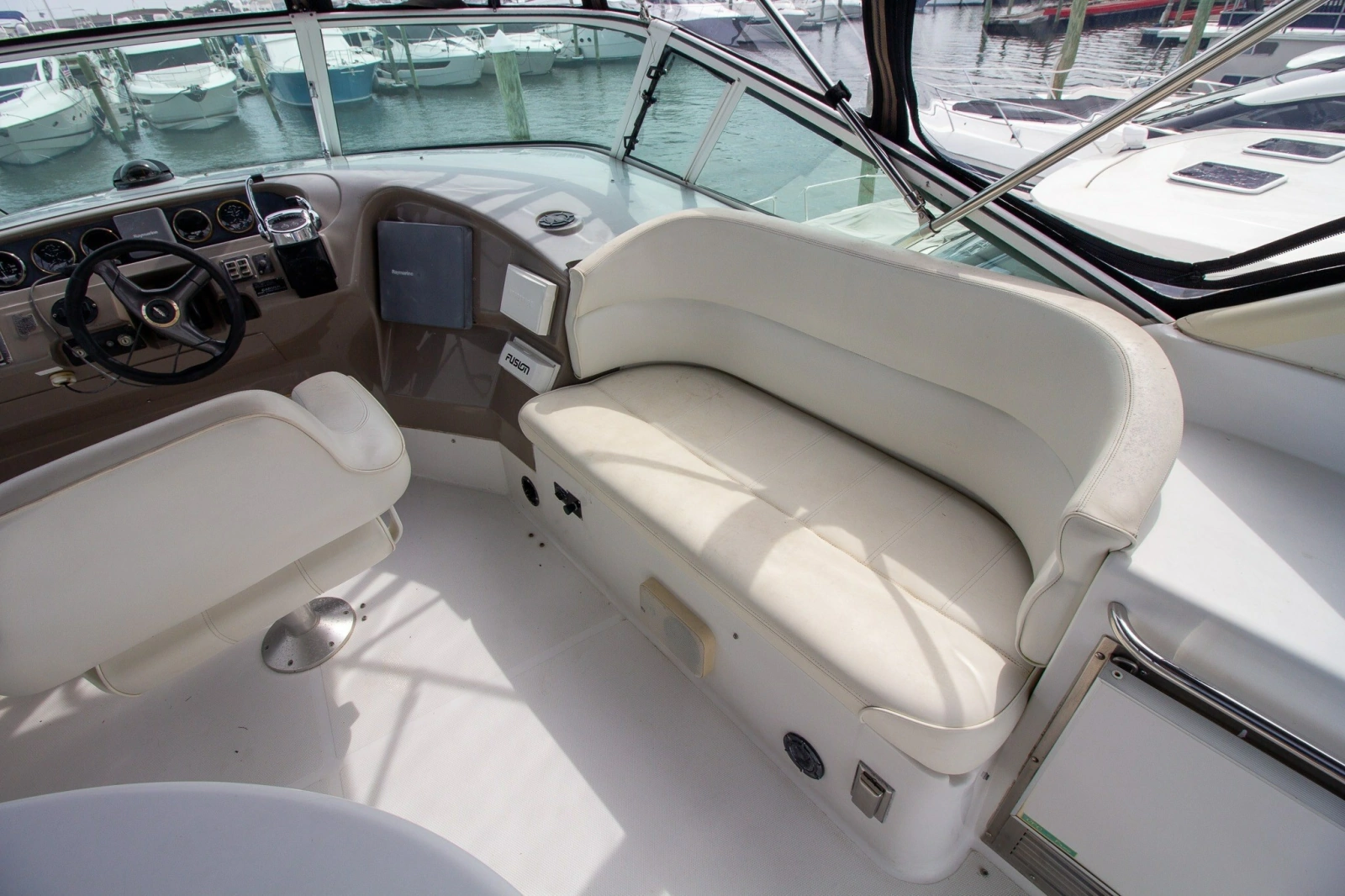2000 Carver 450 Voyager Pilothouse