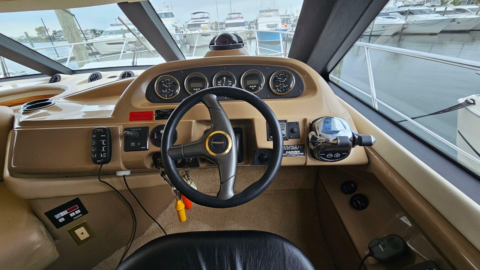 2000 Carver 450 Voyager Pilothouse