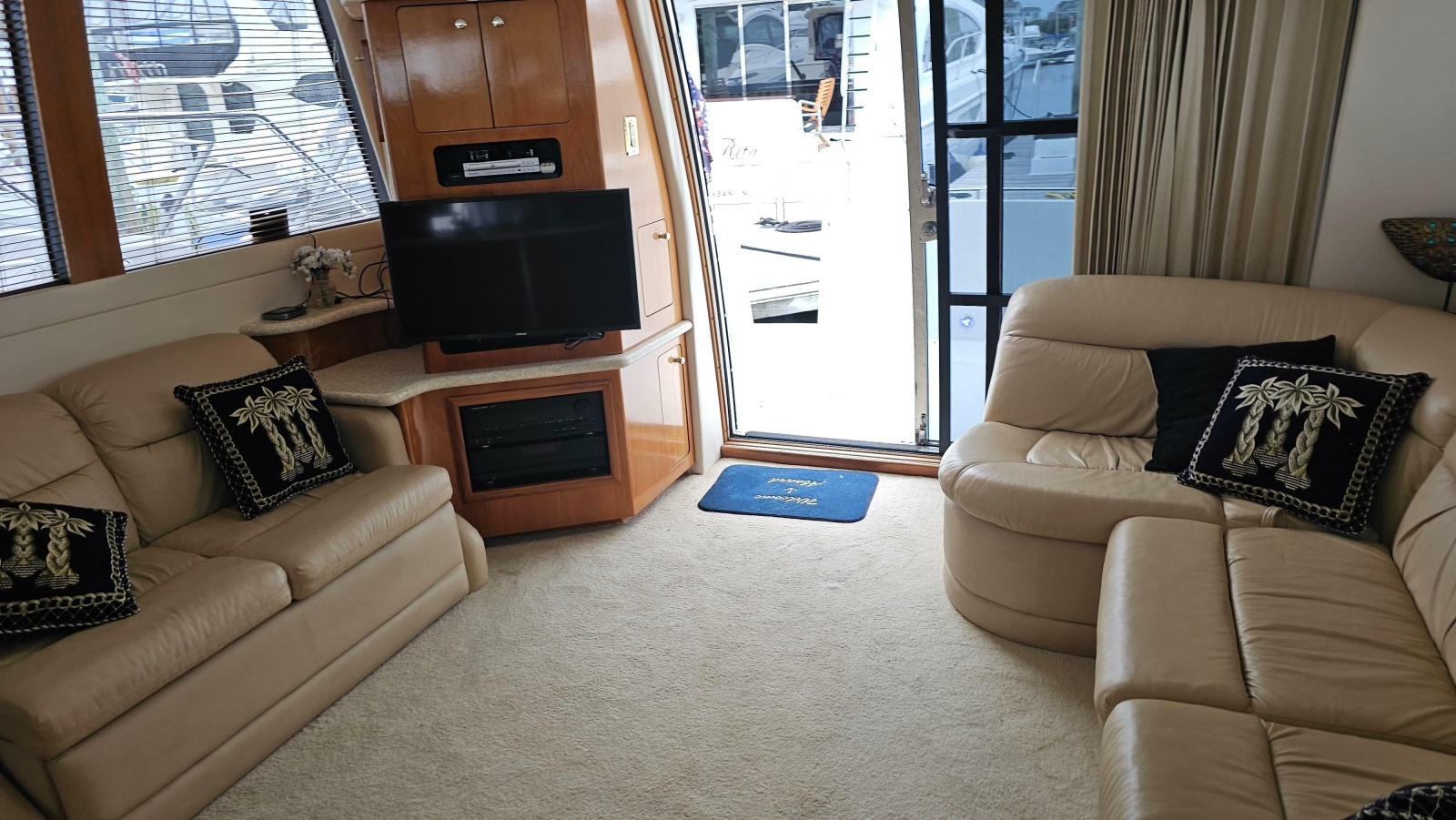2000 Carver 450 Voyager Pilothouse