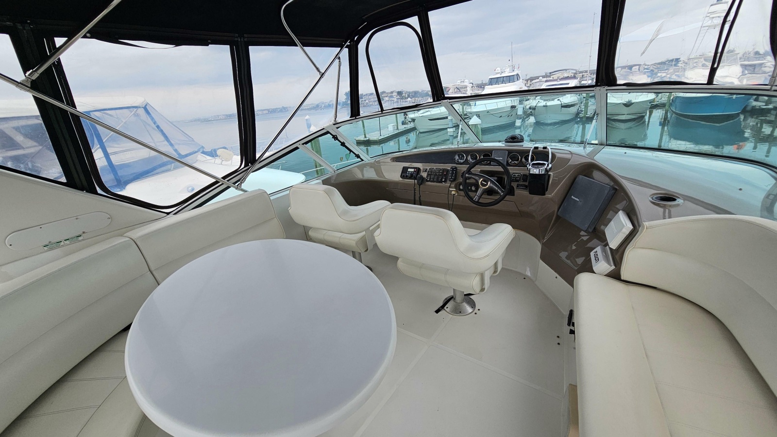 2000 Carver 450 Voyager Pilothouse
