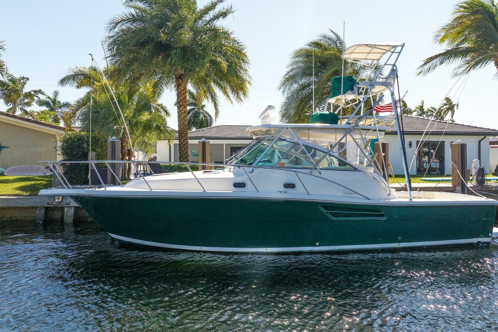 2000 Pursuit 3400 Express