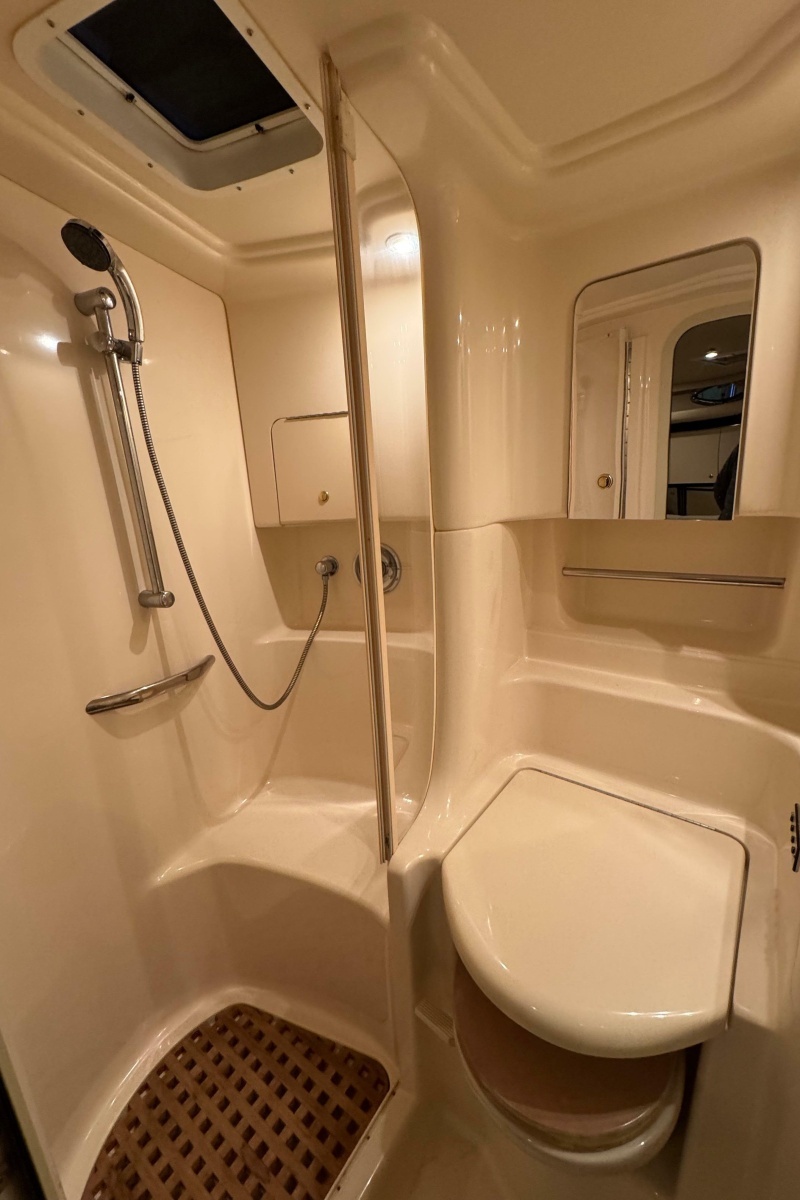 2000 Sea Ray 380 Sundancer