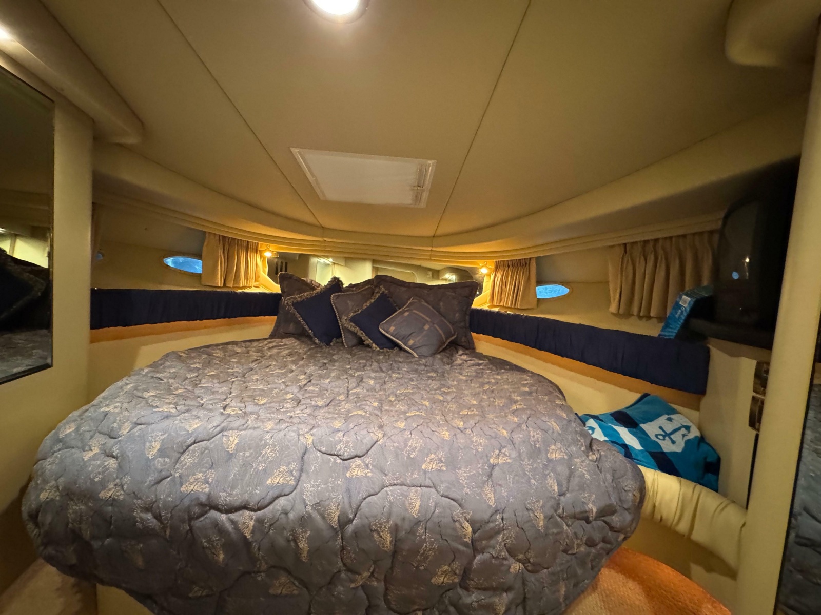2000 Sea Ray 380 Sundancer