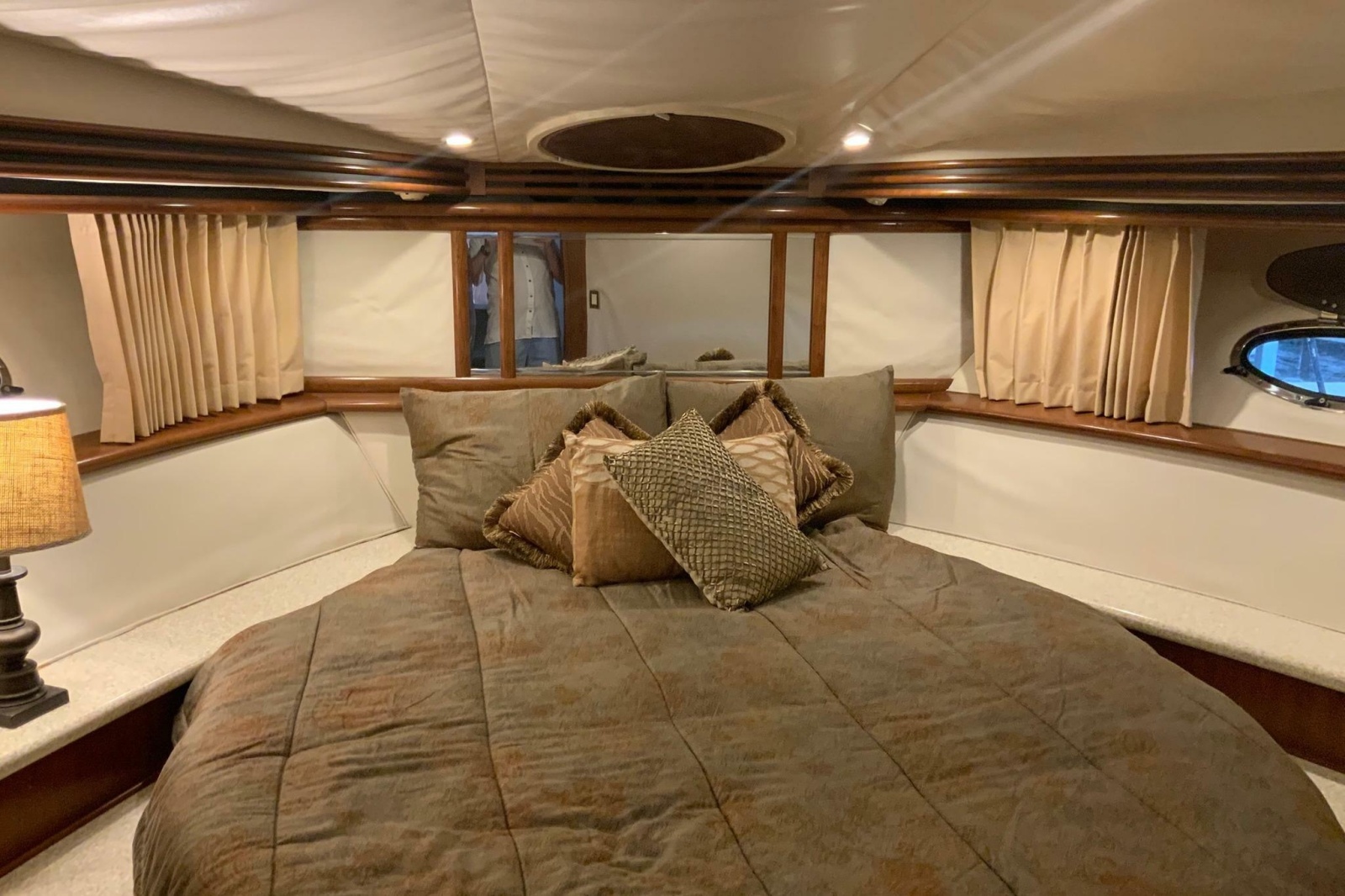 1999 Carver 450 Voyager Pilothouse