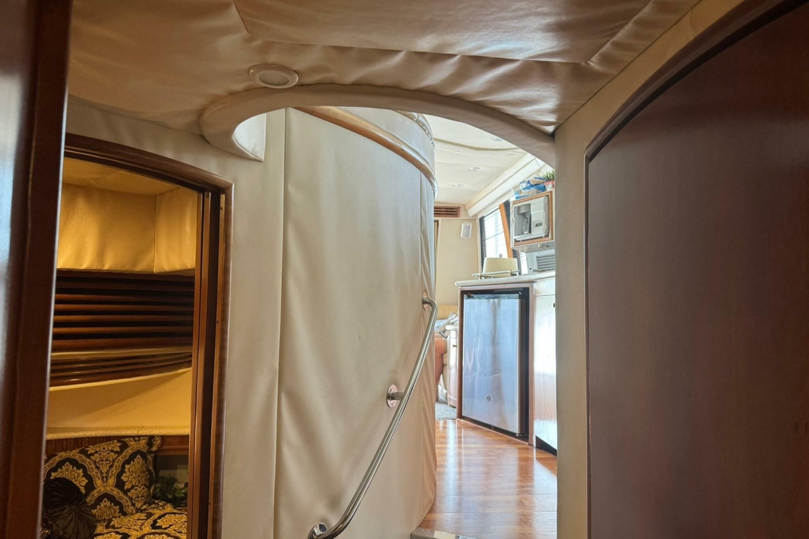 1999 Carver 450 Voyager Pilothouse