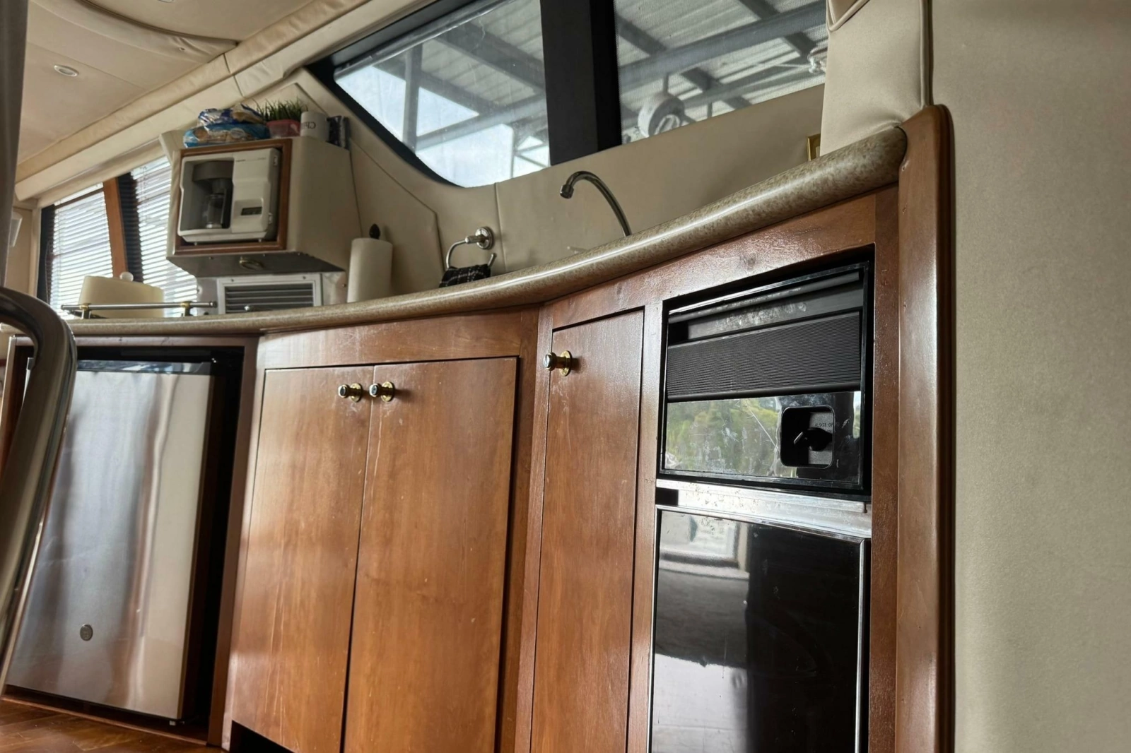 1999 Carver 450 Voyager Pilothouse