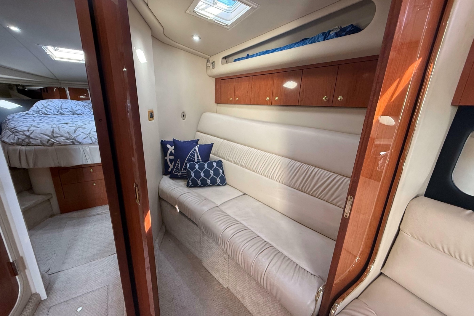 1999 Sea Ray 410 Express Cruiser