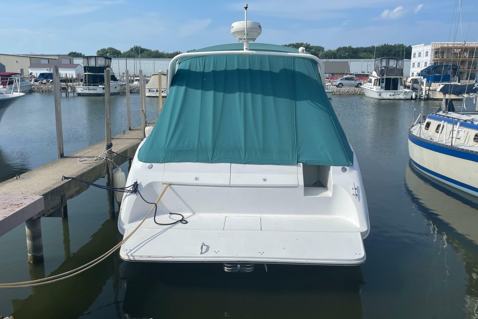 1999 Silverton 360 Express