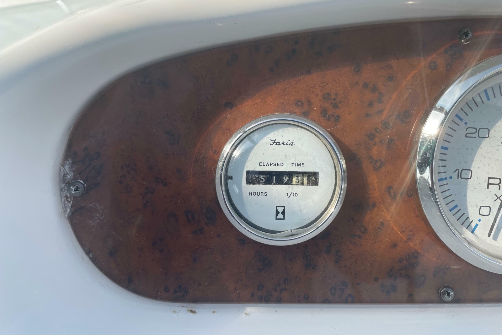 1999 Silverton 360 Express