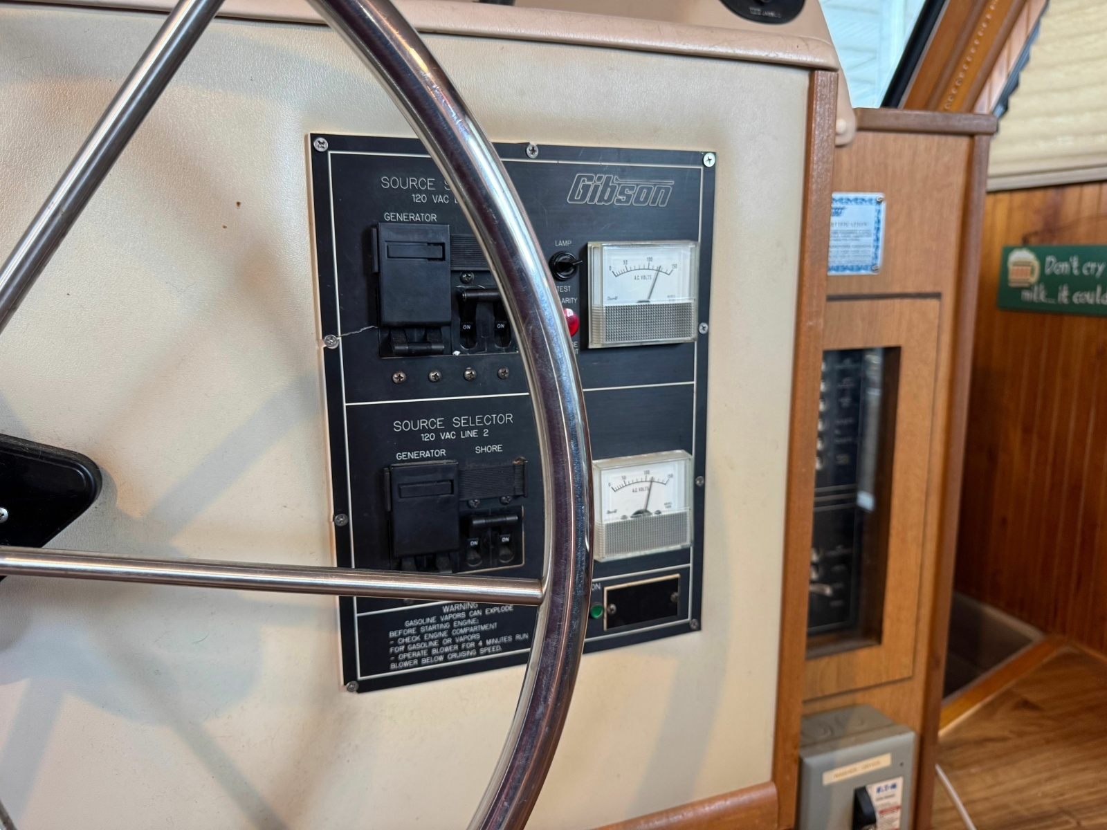1998 Gibson 47 Executive