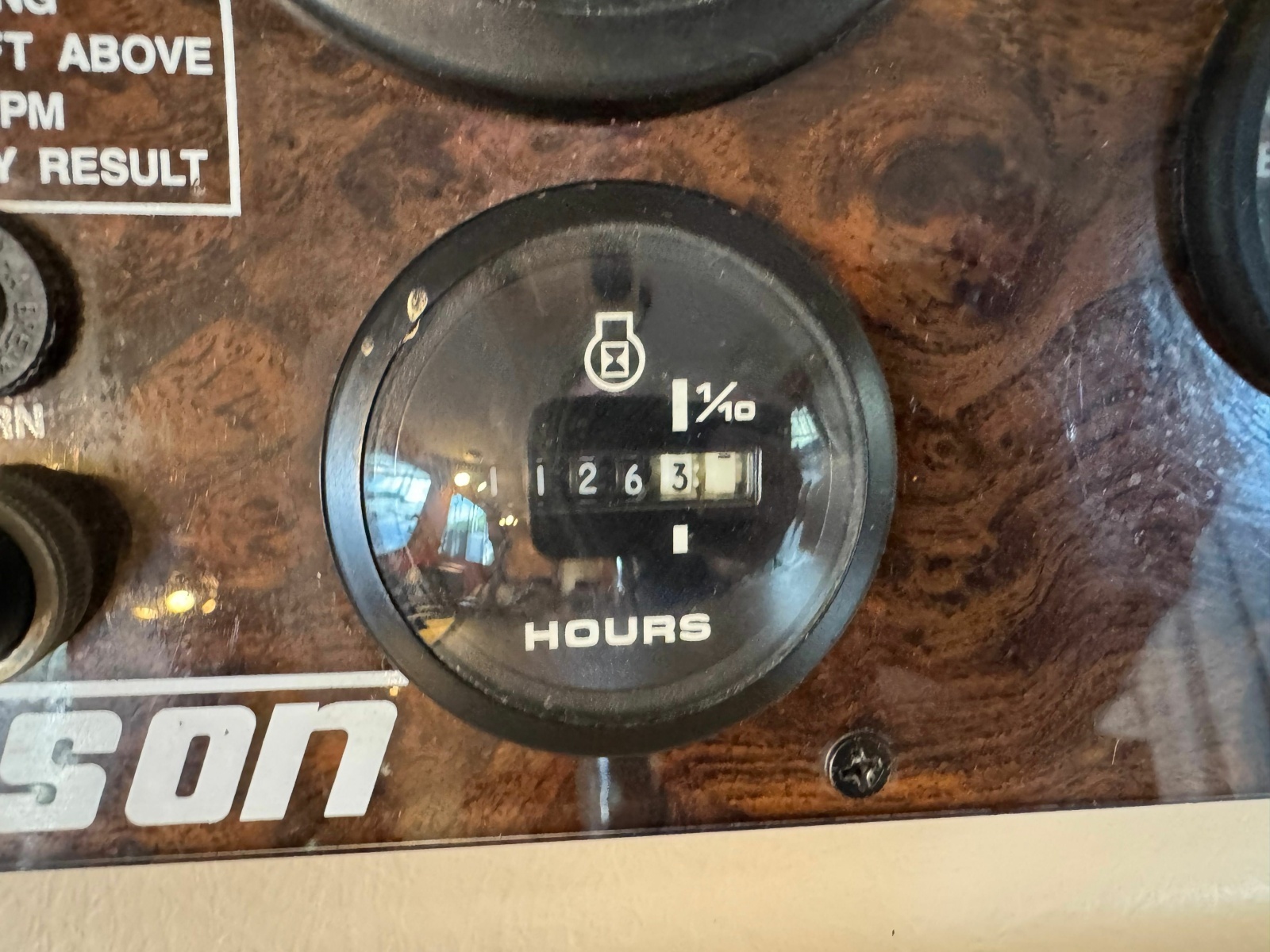 1998 Gibson 47 Executive