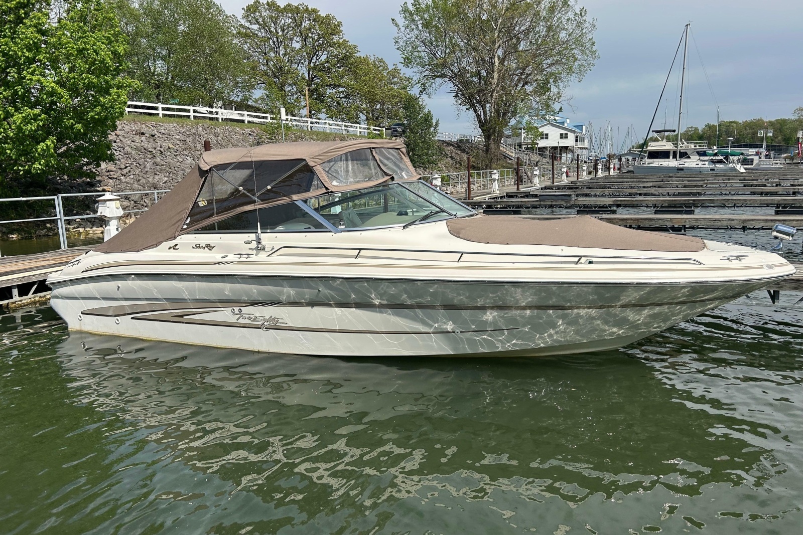 1998 Sea Ray 280 Bow Rider