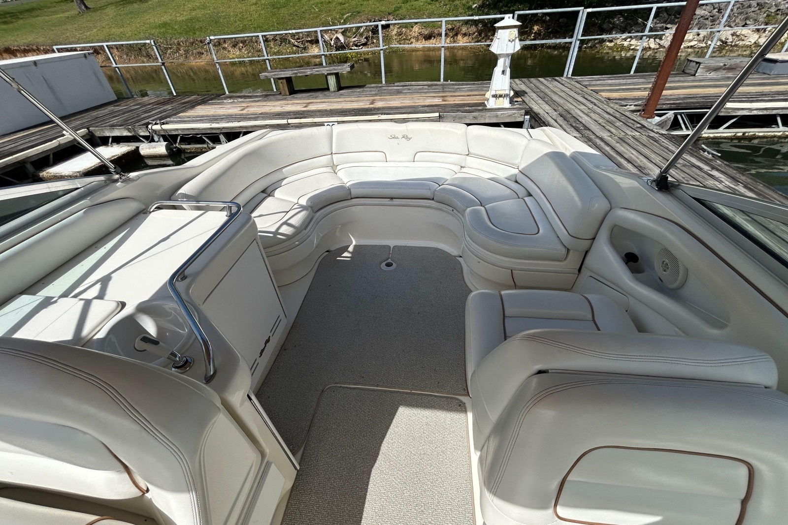 1998 Sea Ray 280 Bow Rider