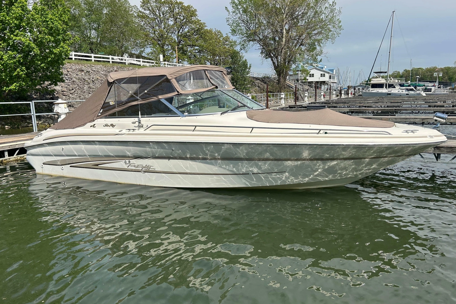 1998 Sea Ray 280 Bow Rider