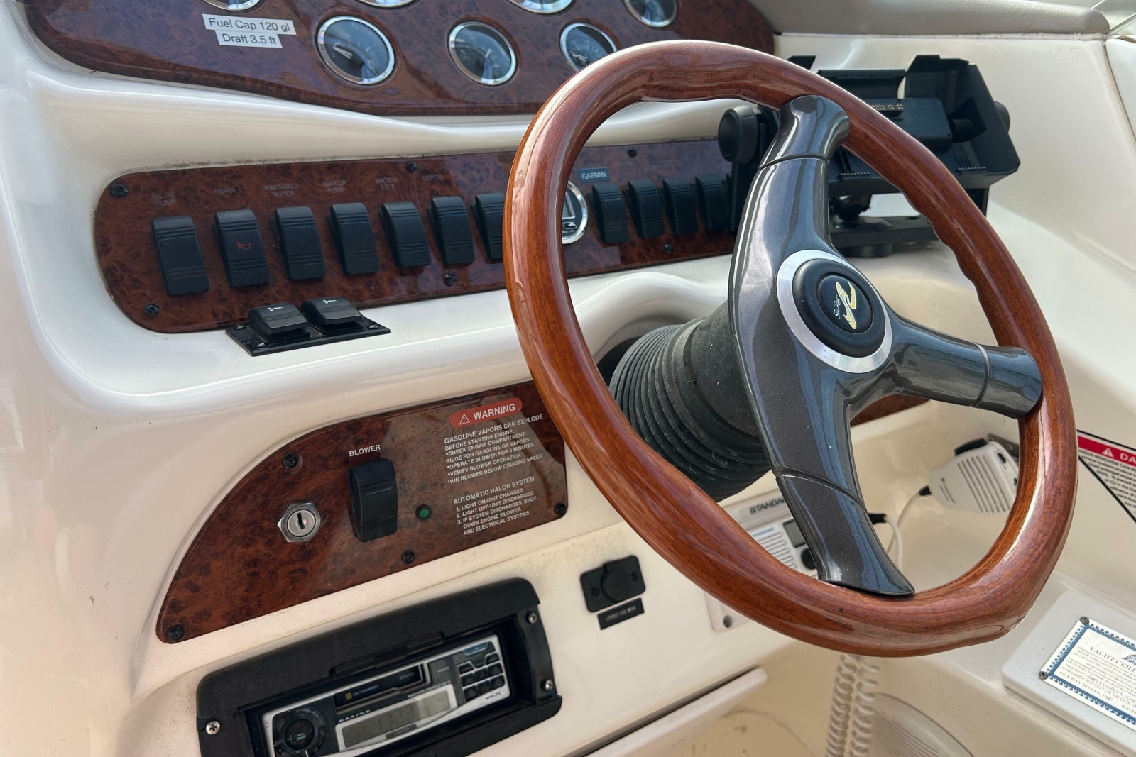 1998 Sea Ray 280 Bow Rider