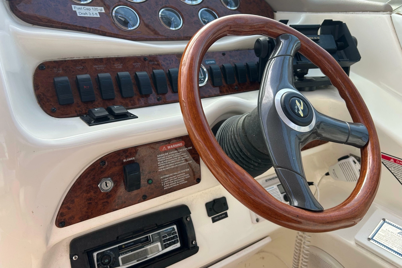 1998 Sea Ray 280 Bow Rider