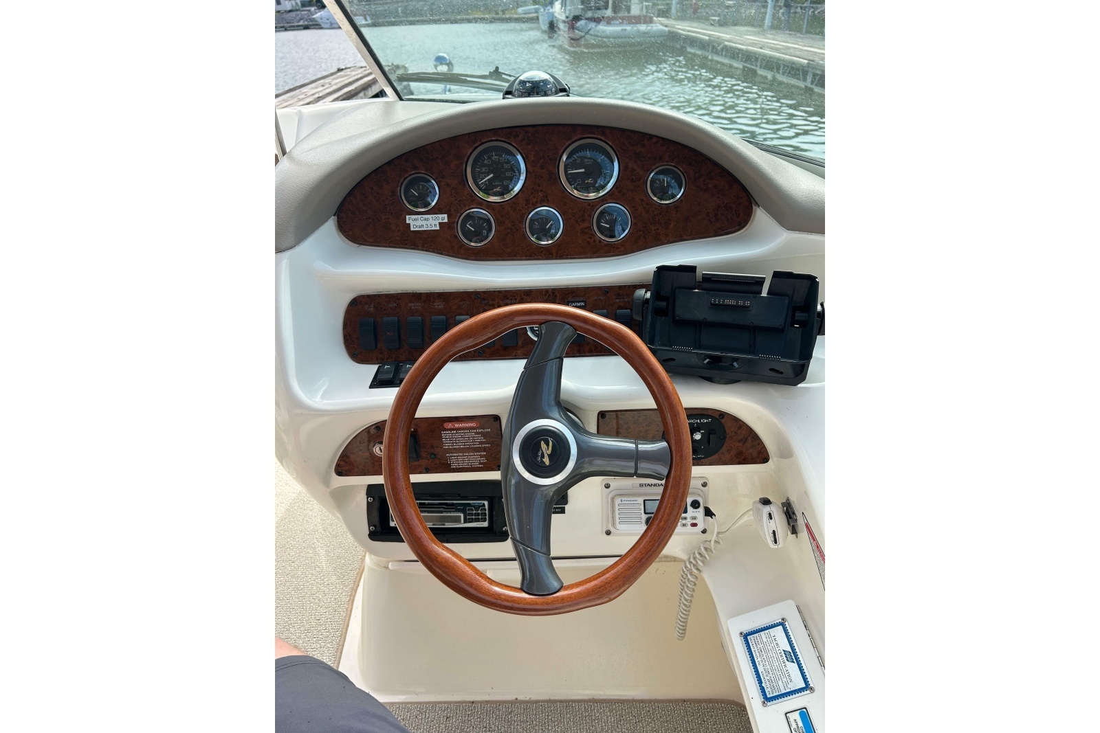 1998 Sea Ray 280 Bow Rider