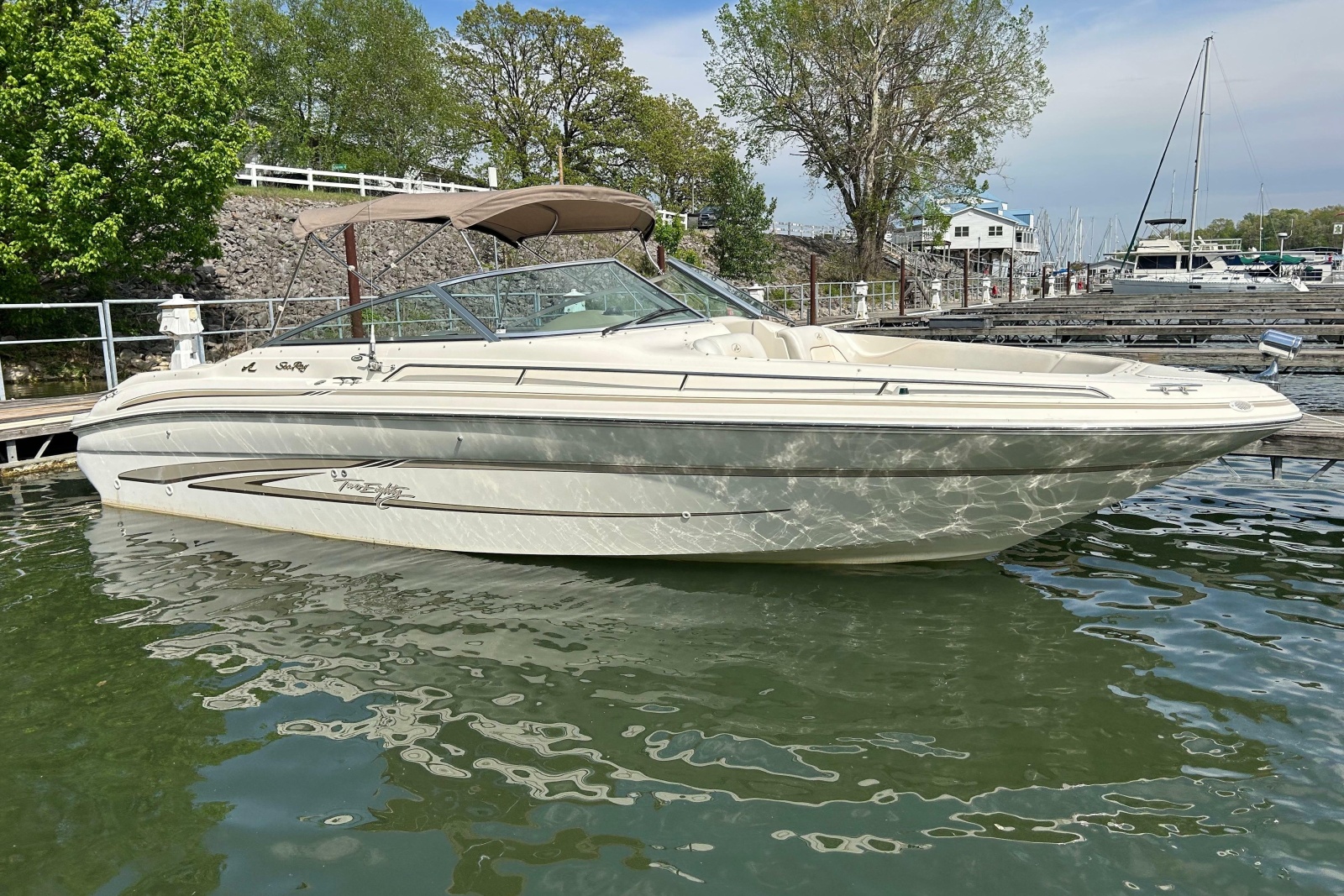 1998 Sea Ray 280 Bow Rider