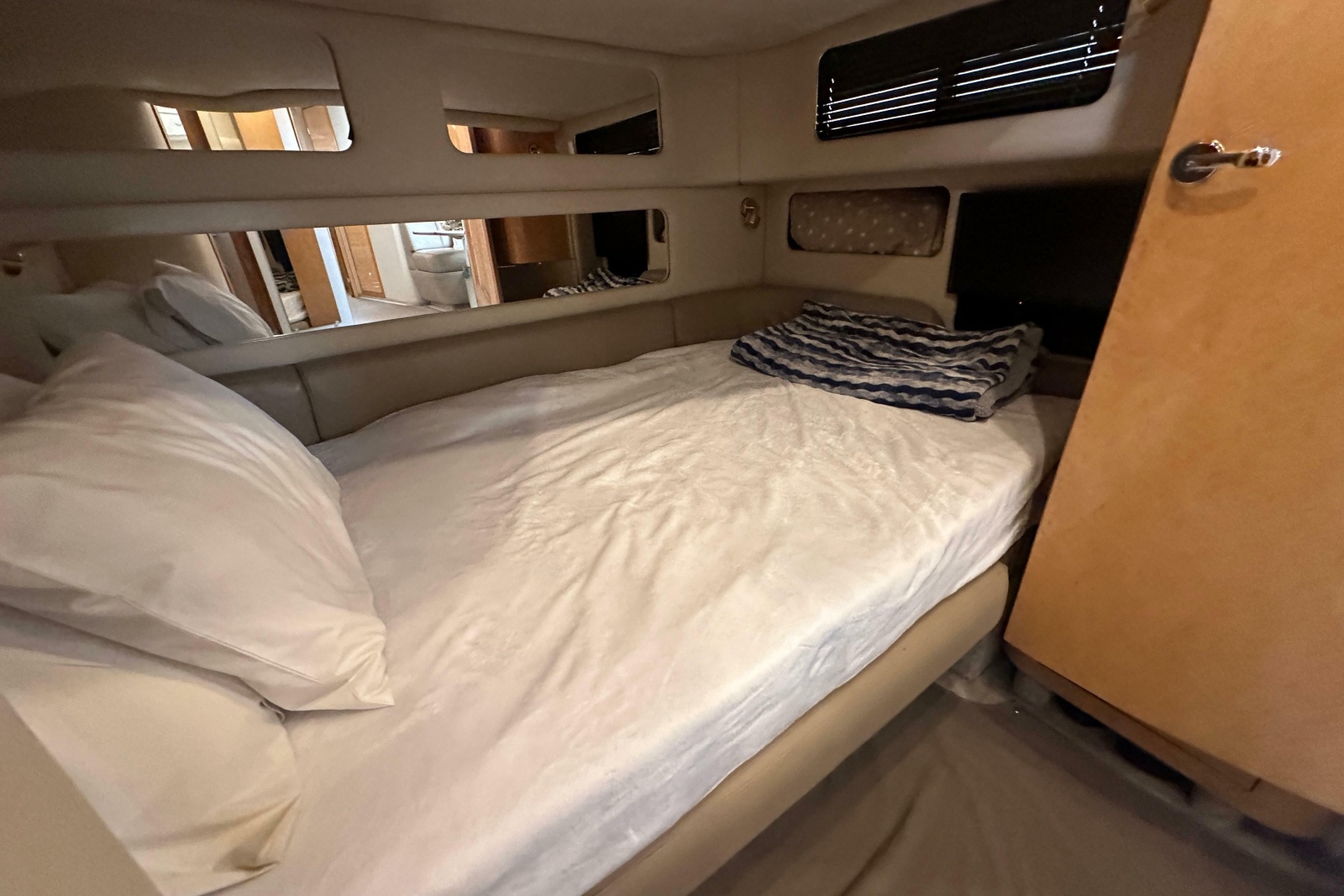 1998 Sea Ray 450 Sundancer