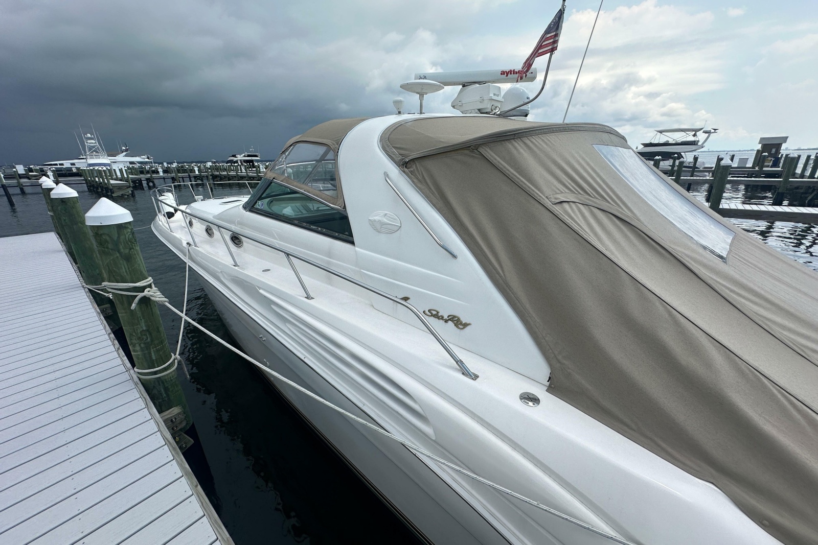 1998 Sea Ray 450 Sundancer