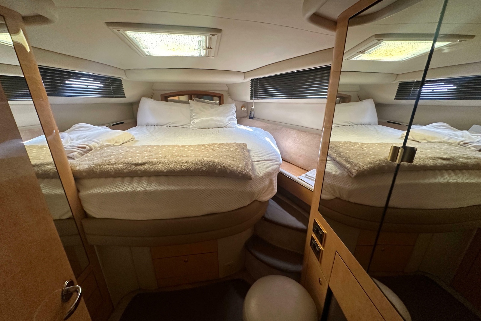 1998 Sea Ray 450 Sundancer