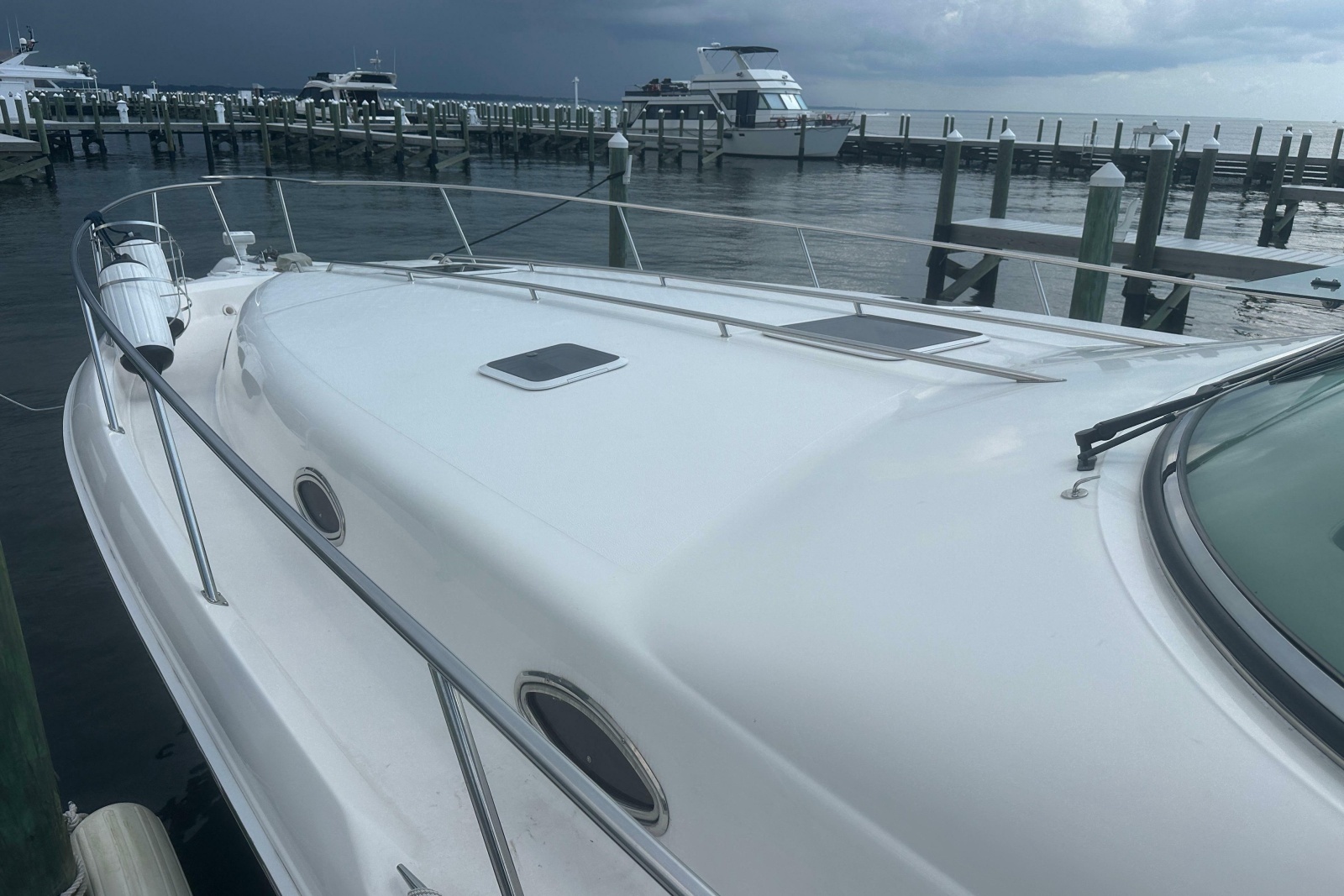 1998 Sea Ray 450 Sundancer