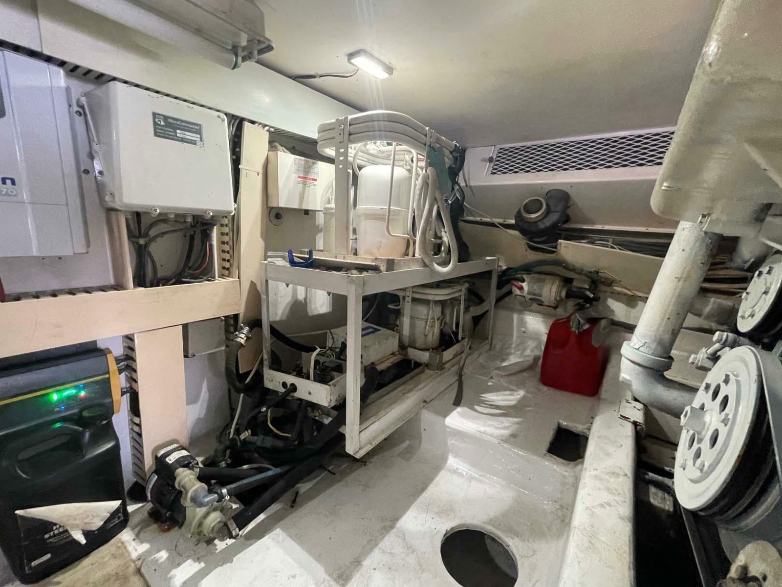1998 Viking 50 Convertible