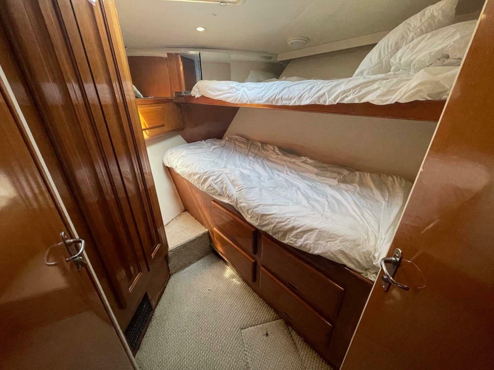 1998 Viking 50 Convertible