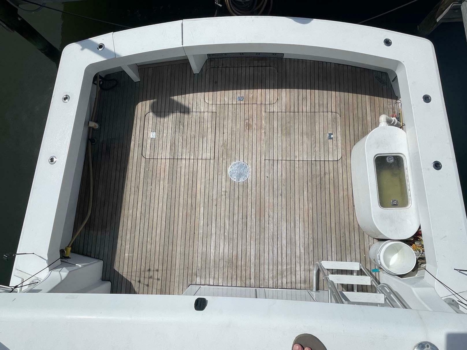 1998 Viking 50 Convertible