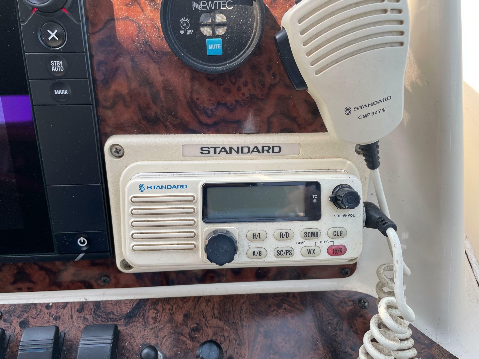 1997 Sea Ray 330 Express