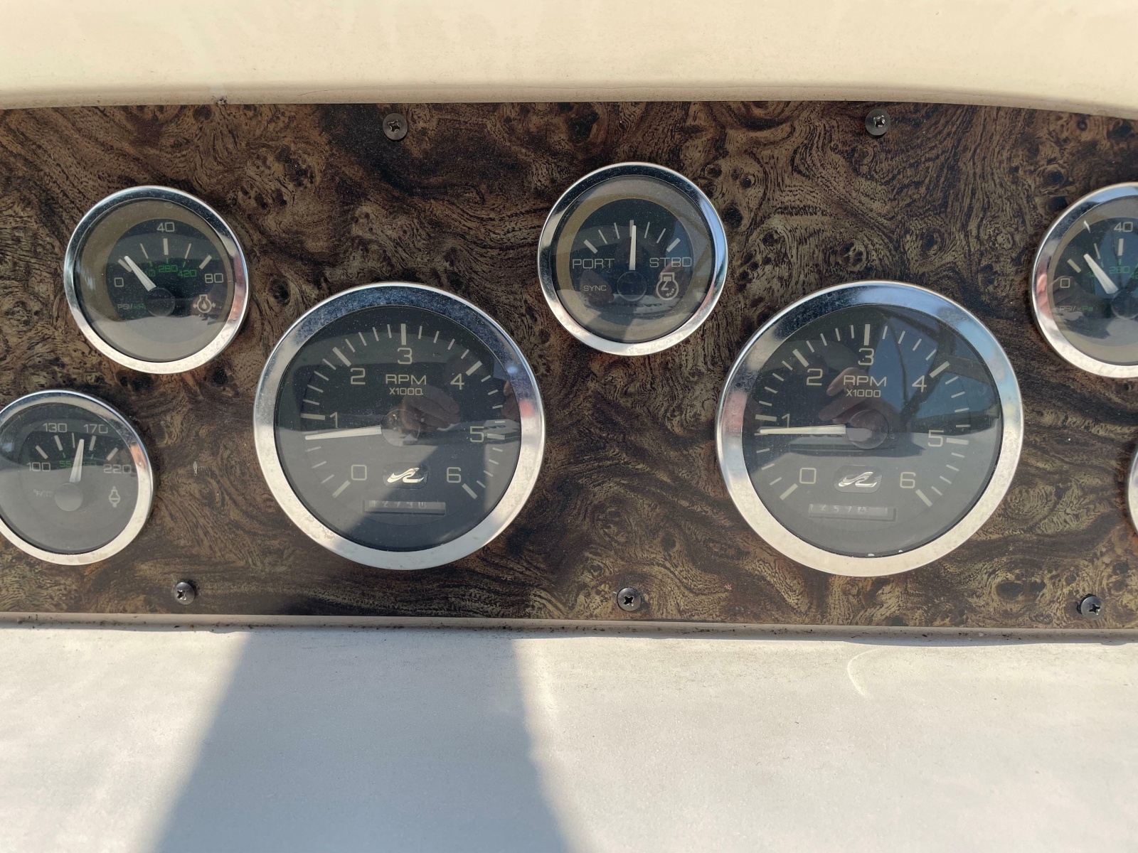 1997 Sea Ray 330 Express