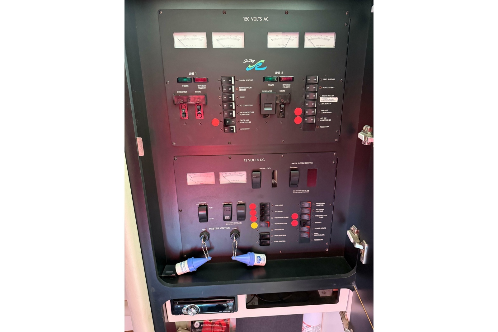 1997 Sea Ray 370 Aft Cabin