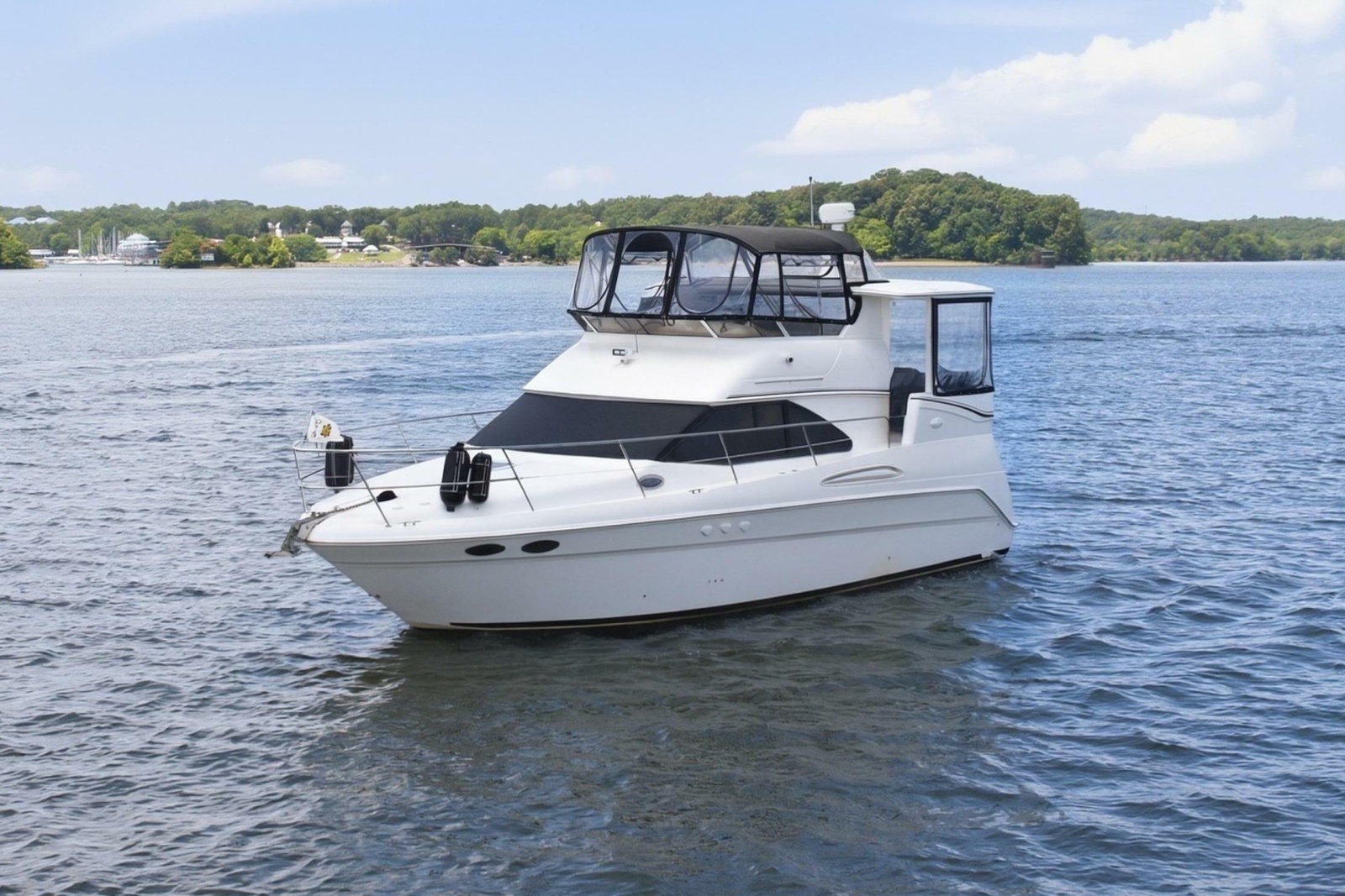 1997 Sea Ray 370 Aft Cabin