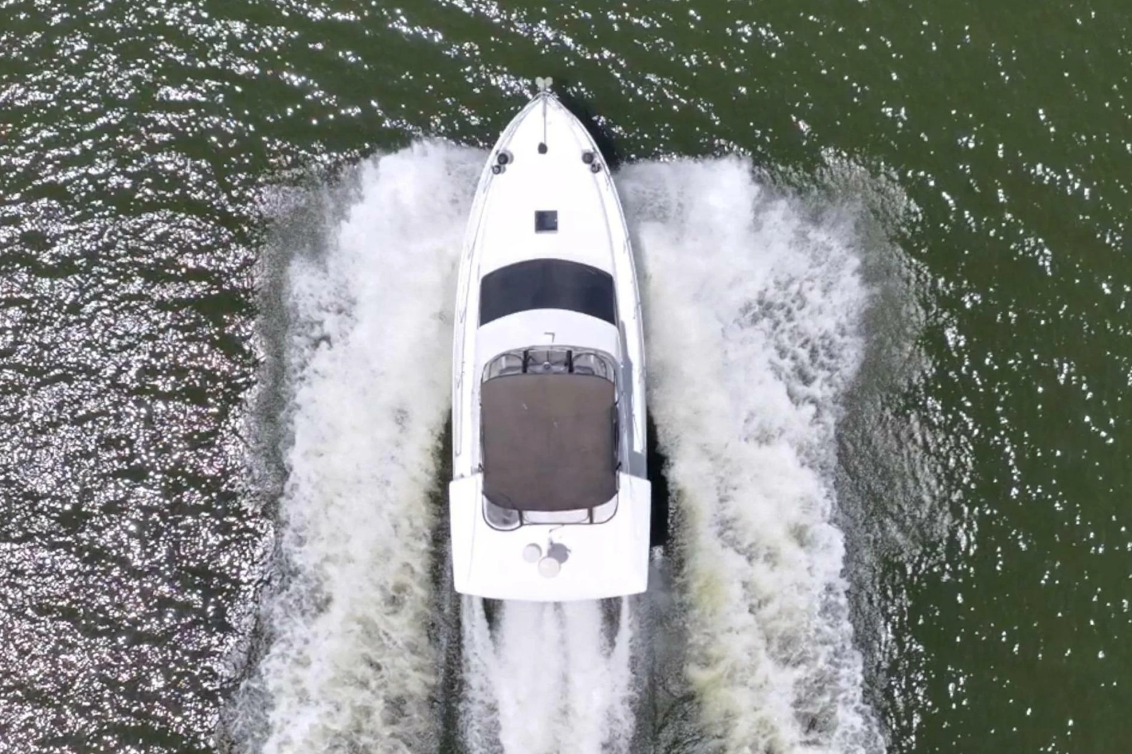 1997 Sea Ray 370 Aft Cabin