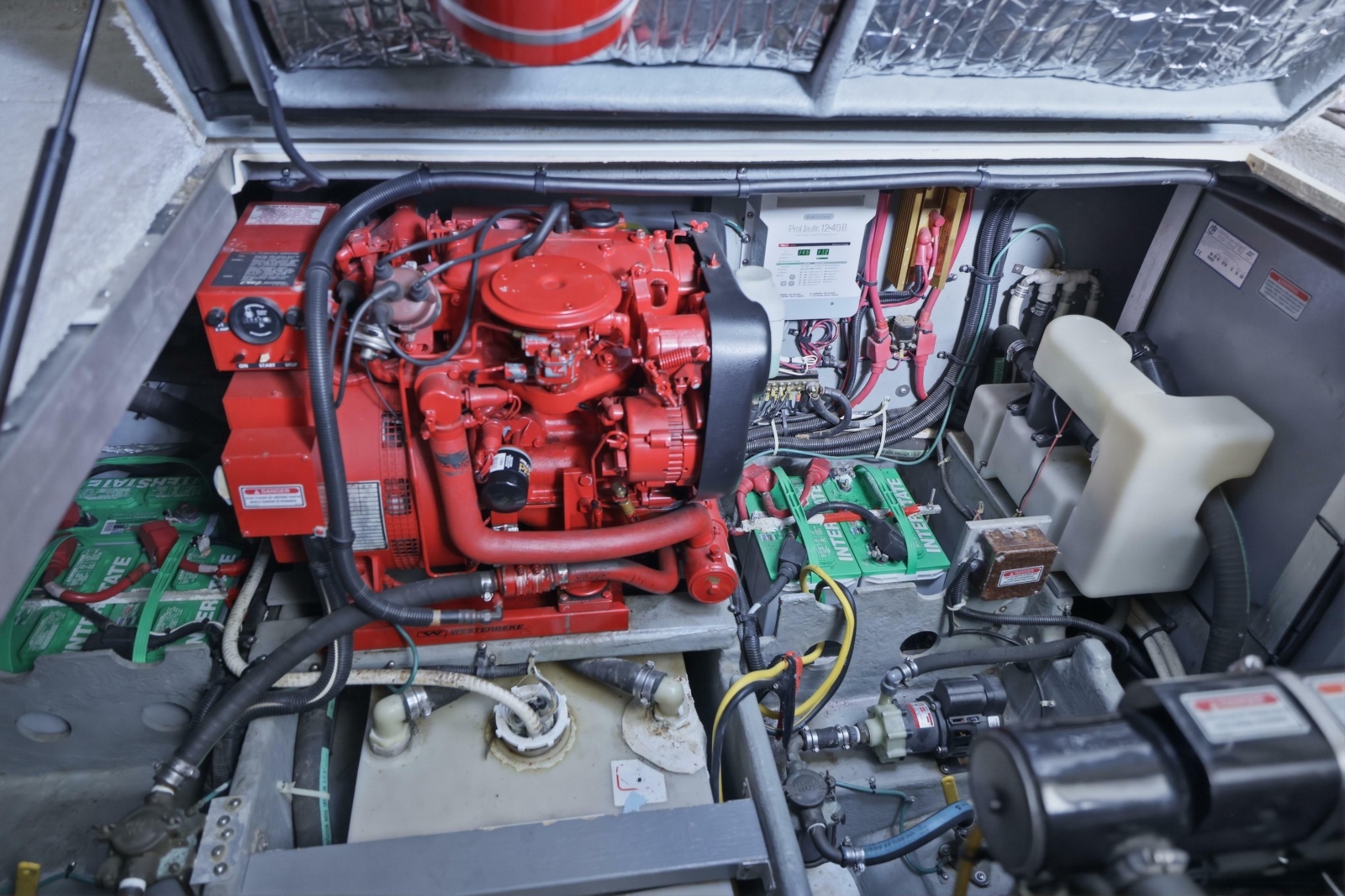 1997 Sea Ray 370 Aft Cabin