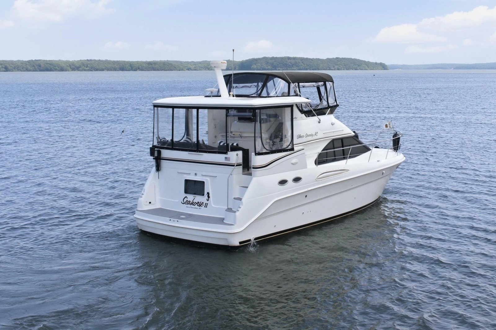 1997 Sea Ray 370 Aft Cabin